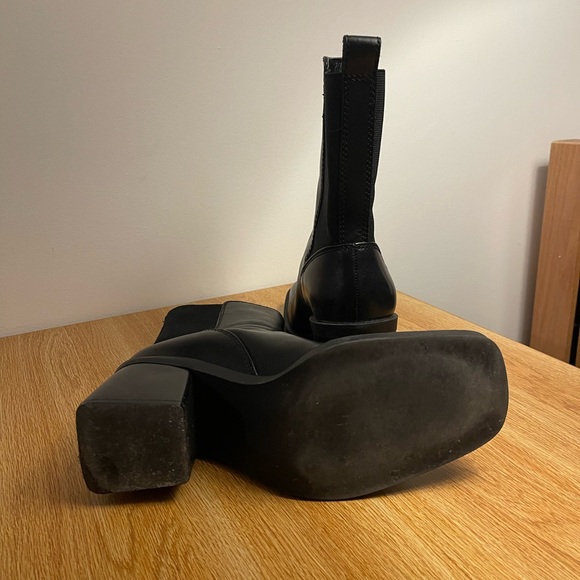 Zara black leather boots - Picture 4 of 5